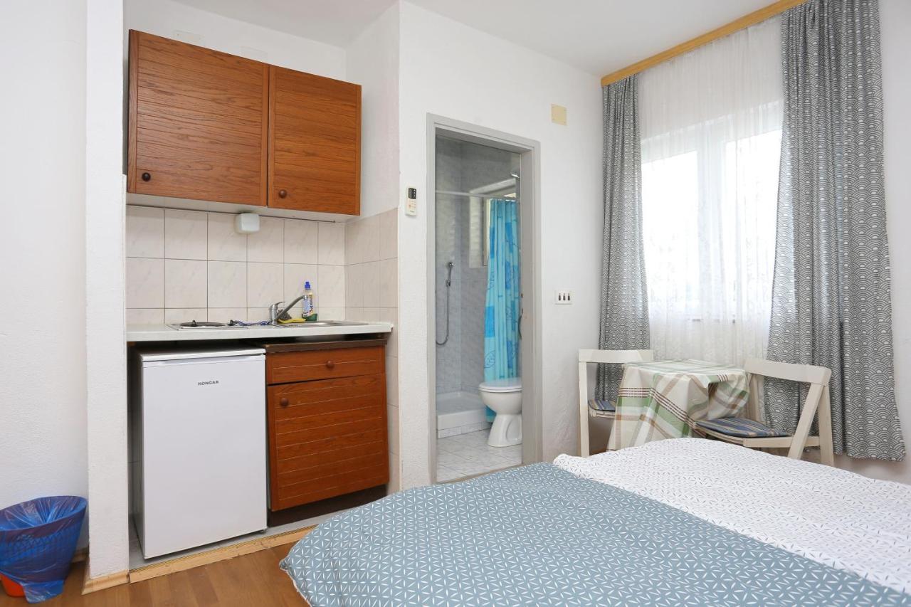 Apartments with a parking space Tucepi, Makarska - 6695 Zewnętrze zdjęcie